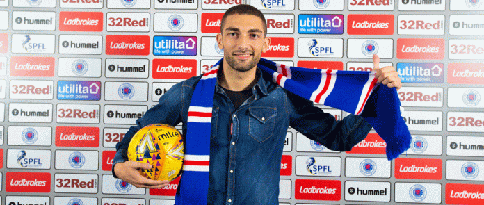 310818_eros_grezda_signs_ibrox_04