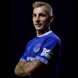 skysports-lucas-digne-everton_4377306