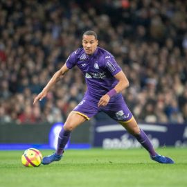christopher-jullien-of-toulouse-in-action-during-the-toulouse-fc-v-picture-id1139741668