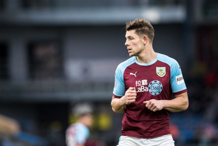Burnley FC v Crystal Palace - Premier League
