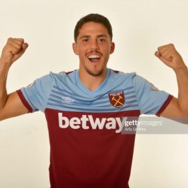 west-ham-united-unveil-their-new-signing-pablo-fornals-at-london-on-picture-id1149928913