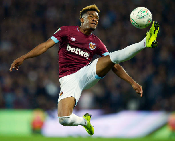 grady-diangana-of-west-ham-united-leaps-to-get-the-ball-during-the-picture-id1055787738