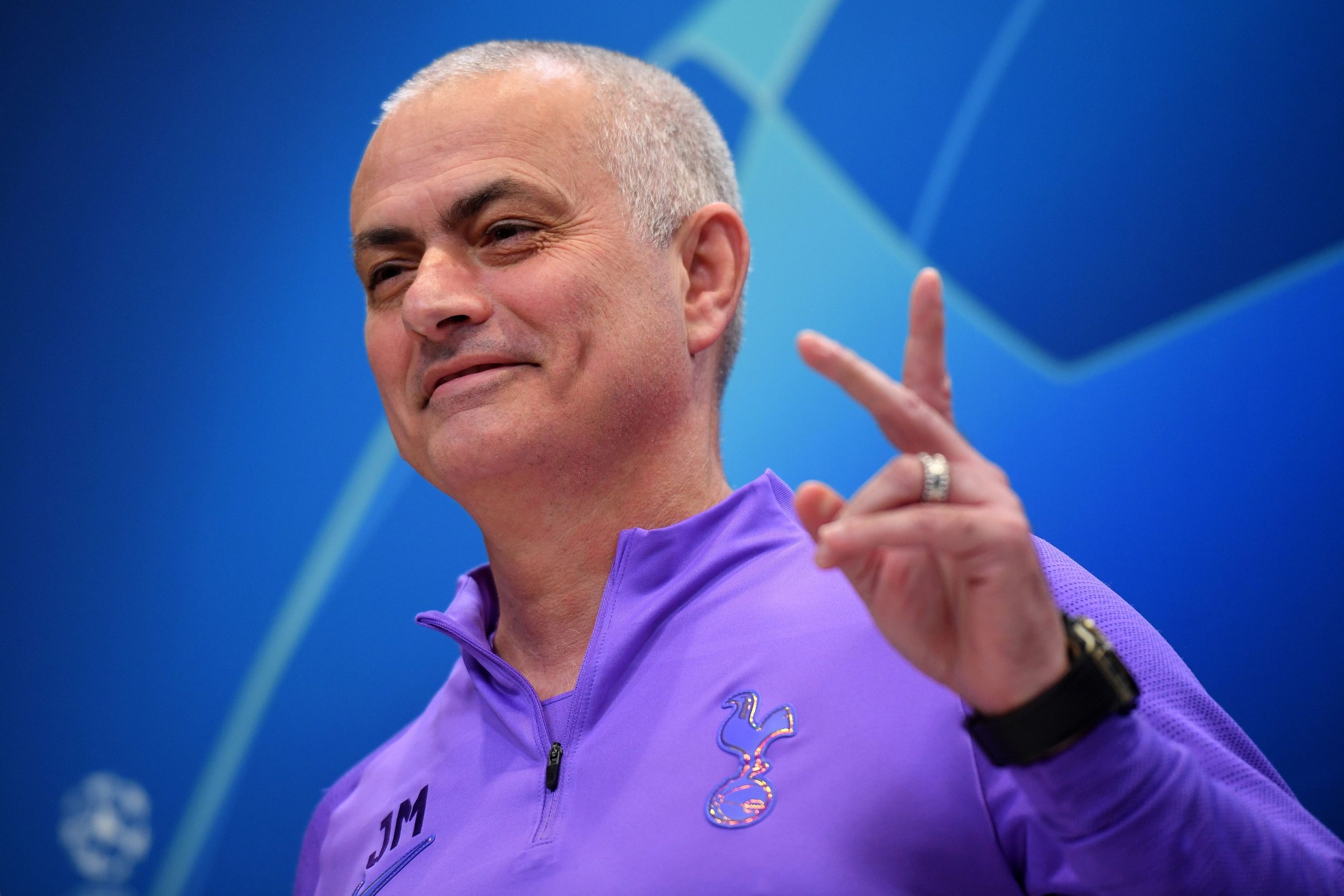 FBL-EUR-C1-TOTTENHAM-PRESSER