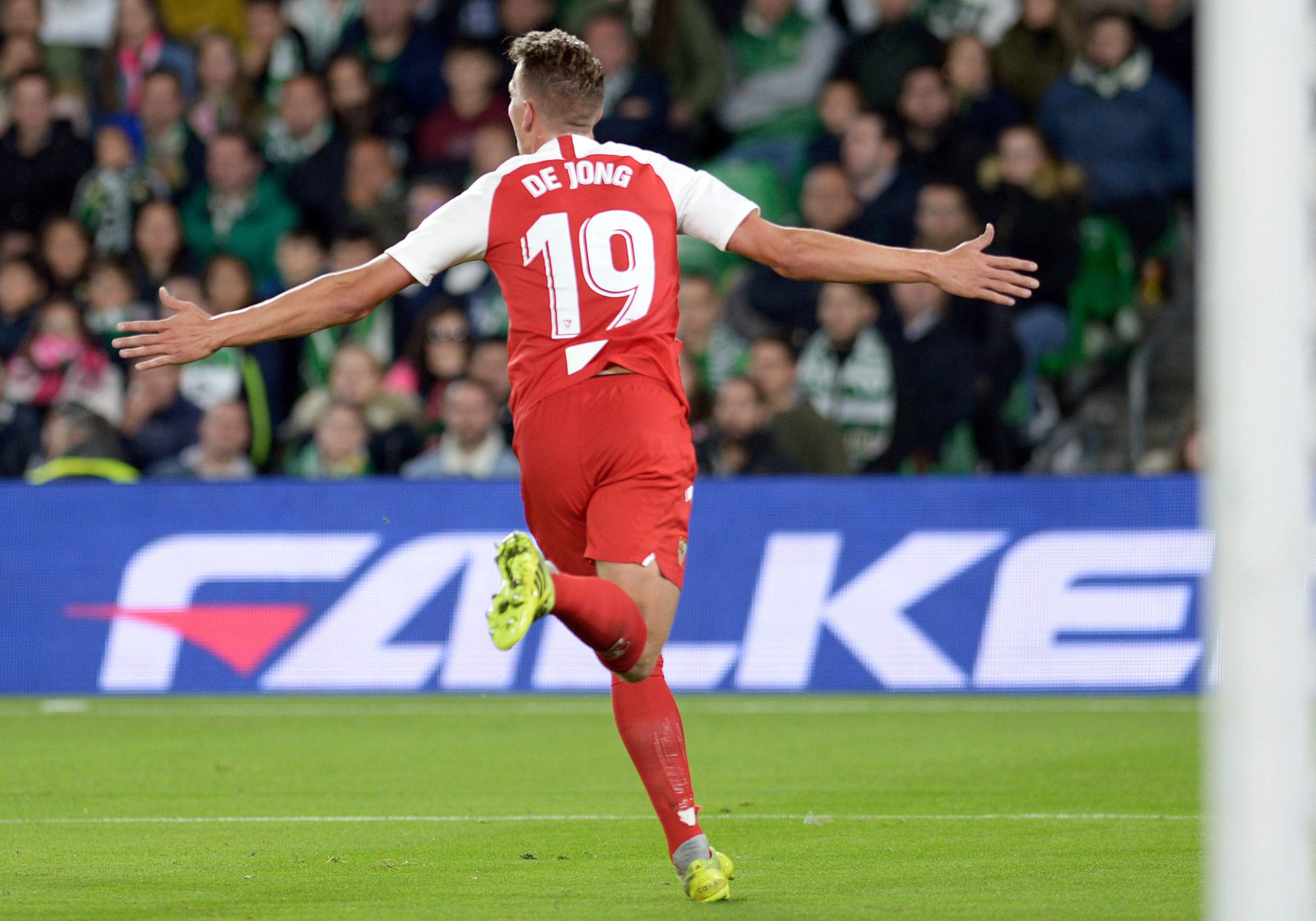 FBL-ESP-LIGA-REAL BETIS-SEVILLA