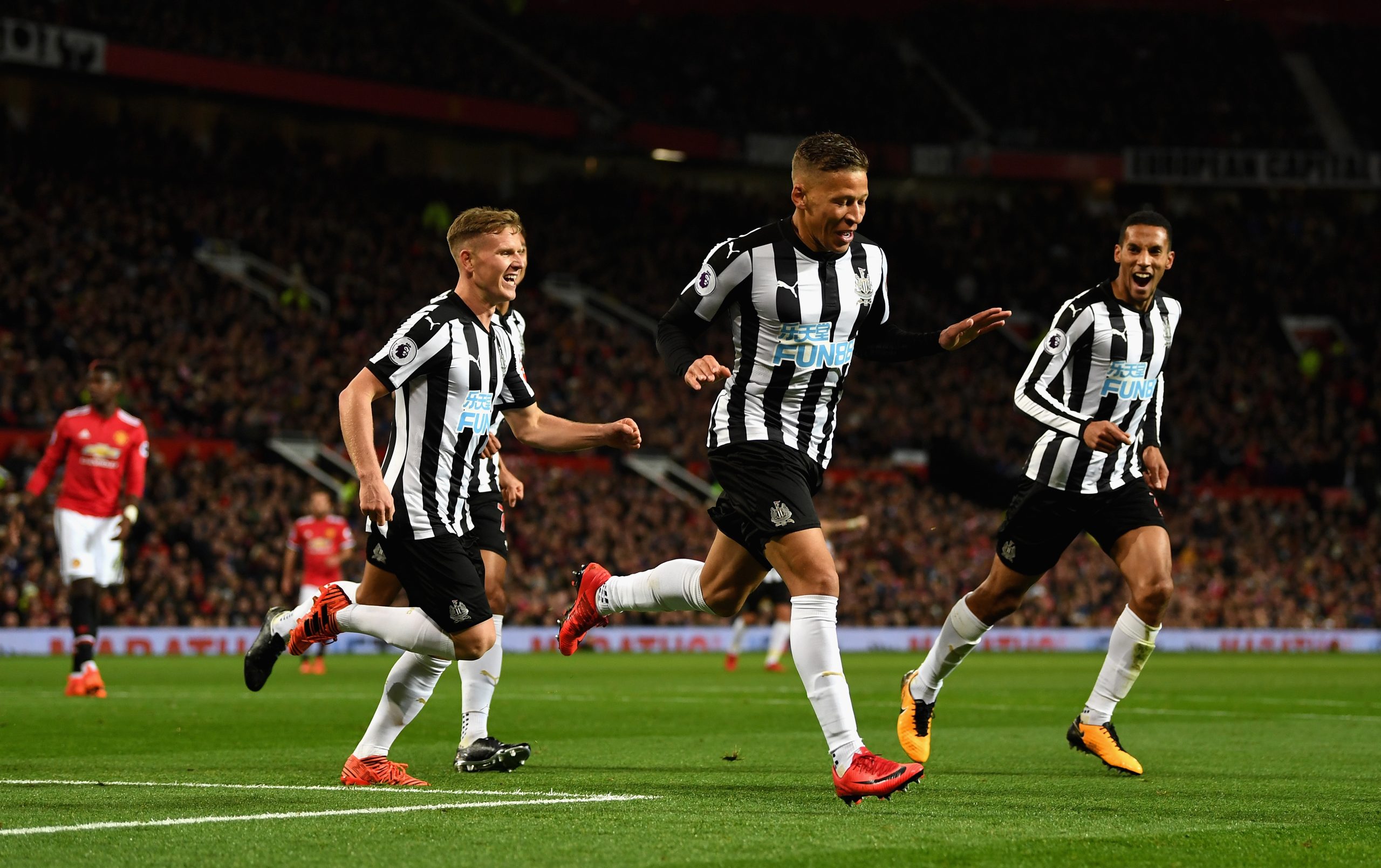 Manchester United v Newcastle United - Premier League