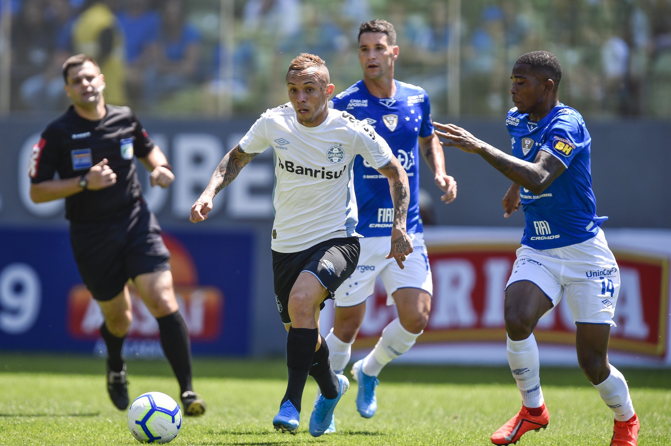 Cruzeiro v Gremio - Brasileirao Series A 2019