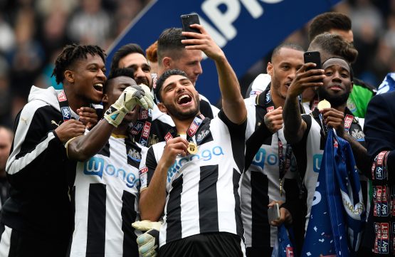 Newcastle United v Barnsley - Sky Bet Championship