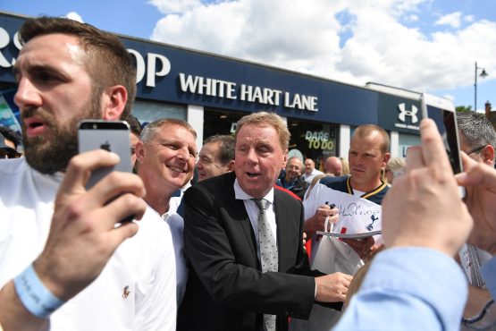 Tottenham Hotspur v Manchester United - Premier League