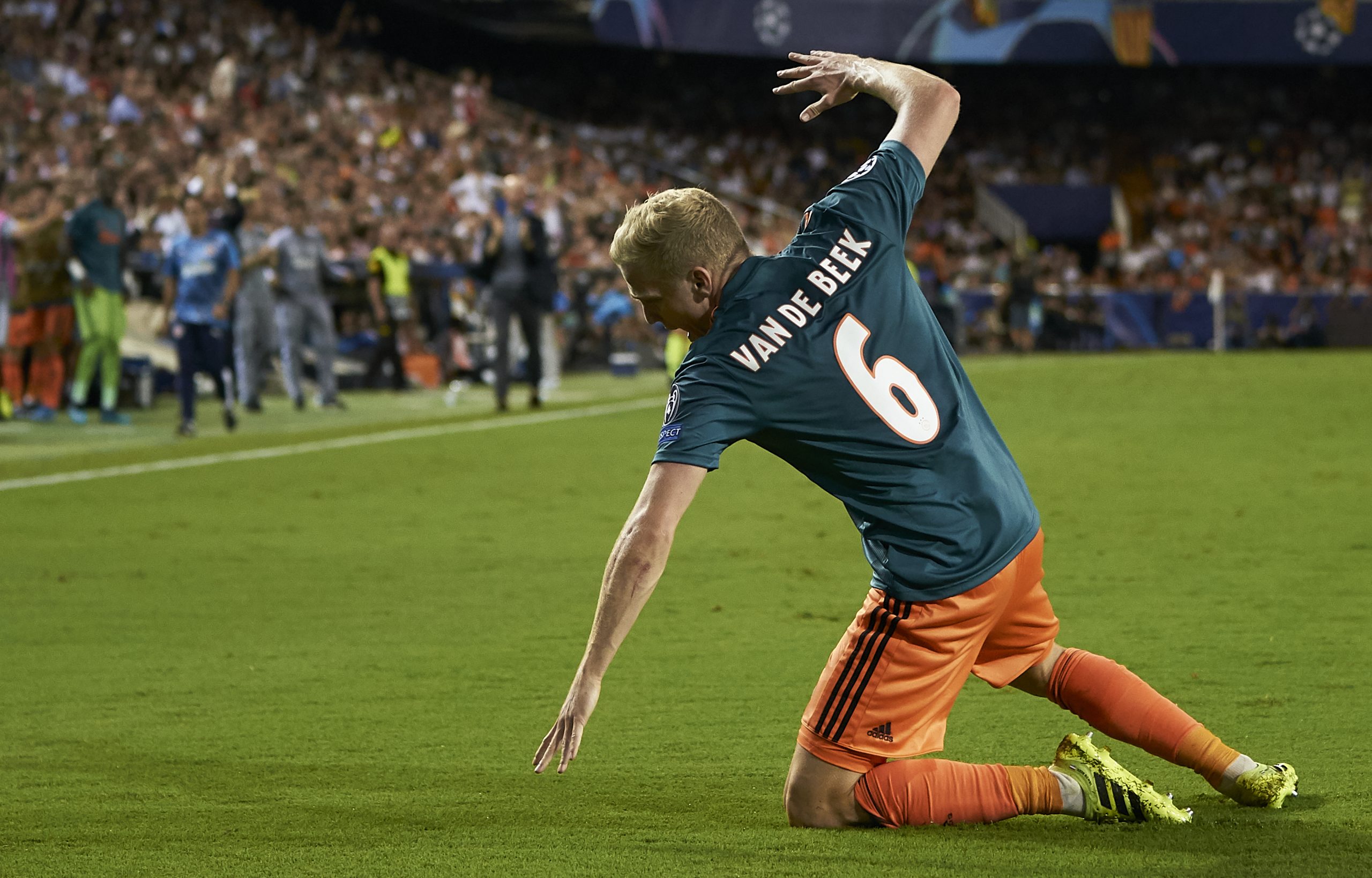 Valencia CF v AFC Ajax: Group H - UEFA Champions League