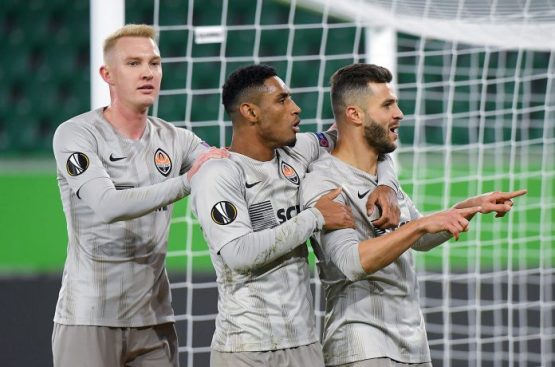 VfL Wolfsburg v Shakhtar Donetsk - UEFA Europa League Round of 16: First Leg