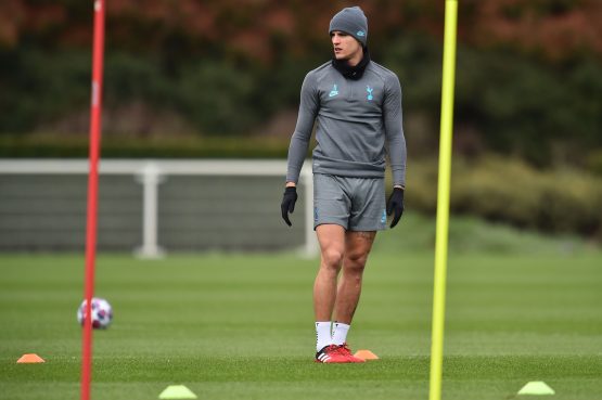 FBL-EUR-C1-TOTTENHAM-TRAINING
