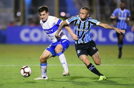 Everton Soares