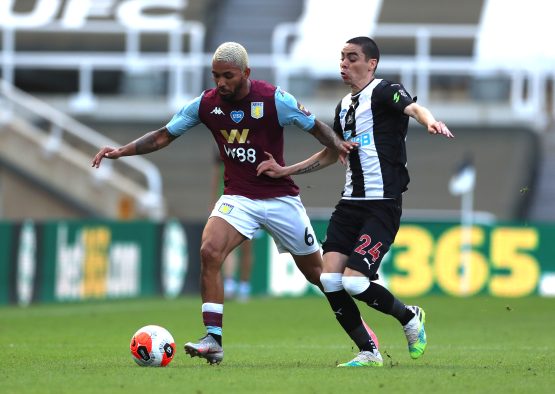Newcastle United v Aston Villa - Premier League