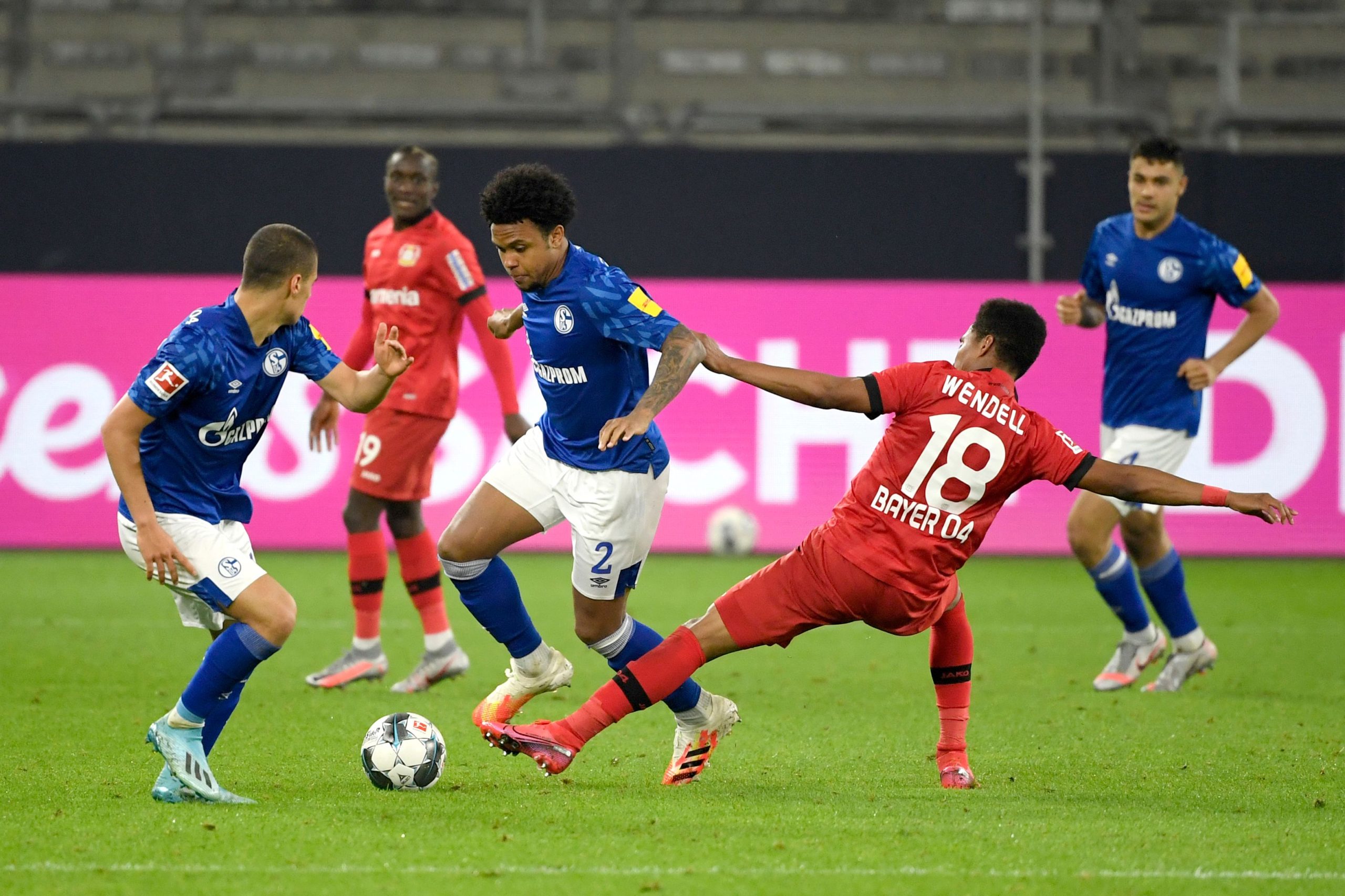 FBL-GER-BUNDESLIGA-SCHALKE-LEVERKUSEN
