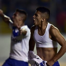 FBL-SUDAMERICANA-AUCAS-VELEZ