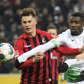 FBL-GER-BUNDESLIGA-MOENCHENGLADBACH-FREIBURG