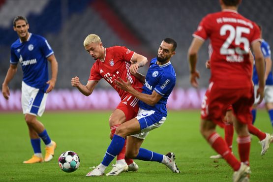 FBL-GER-BUNDESLIGA-BAYERN MUNICH-SCHALKE