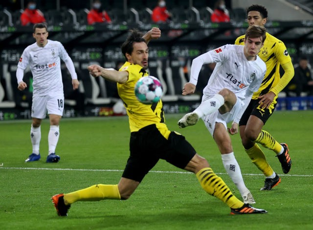 borussia moenchengladbach v borussia dortmund bundesliga 1 e1611673745852