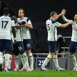 FBL-ENG-LCUP-TOTTENHAM-BRENTFORD
