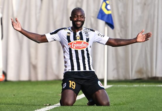 FBL-FRA-LIGUE1-NIMES-ANGERS
