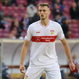 sasa kalajdzic der angreifer des vfb stuttgart hat einen anruf von franco foda verpasst e1615155458434