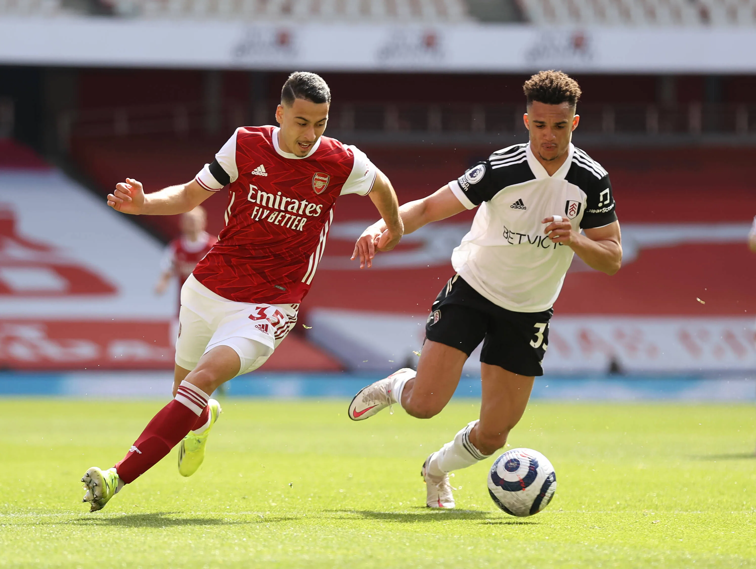 1002189886 1002189886