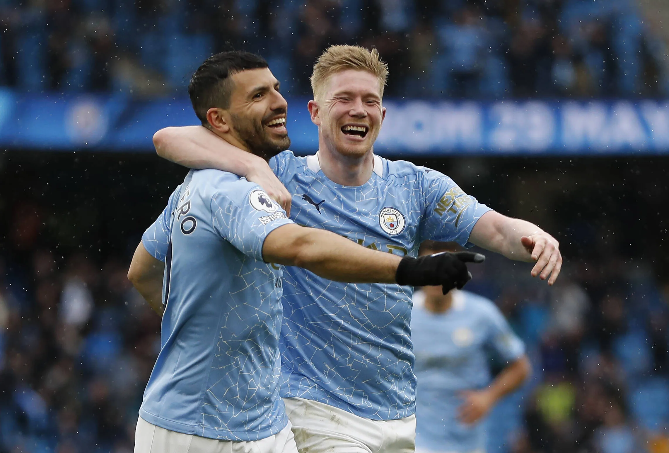 1002827988 1002827988