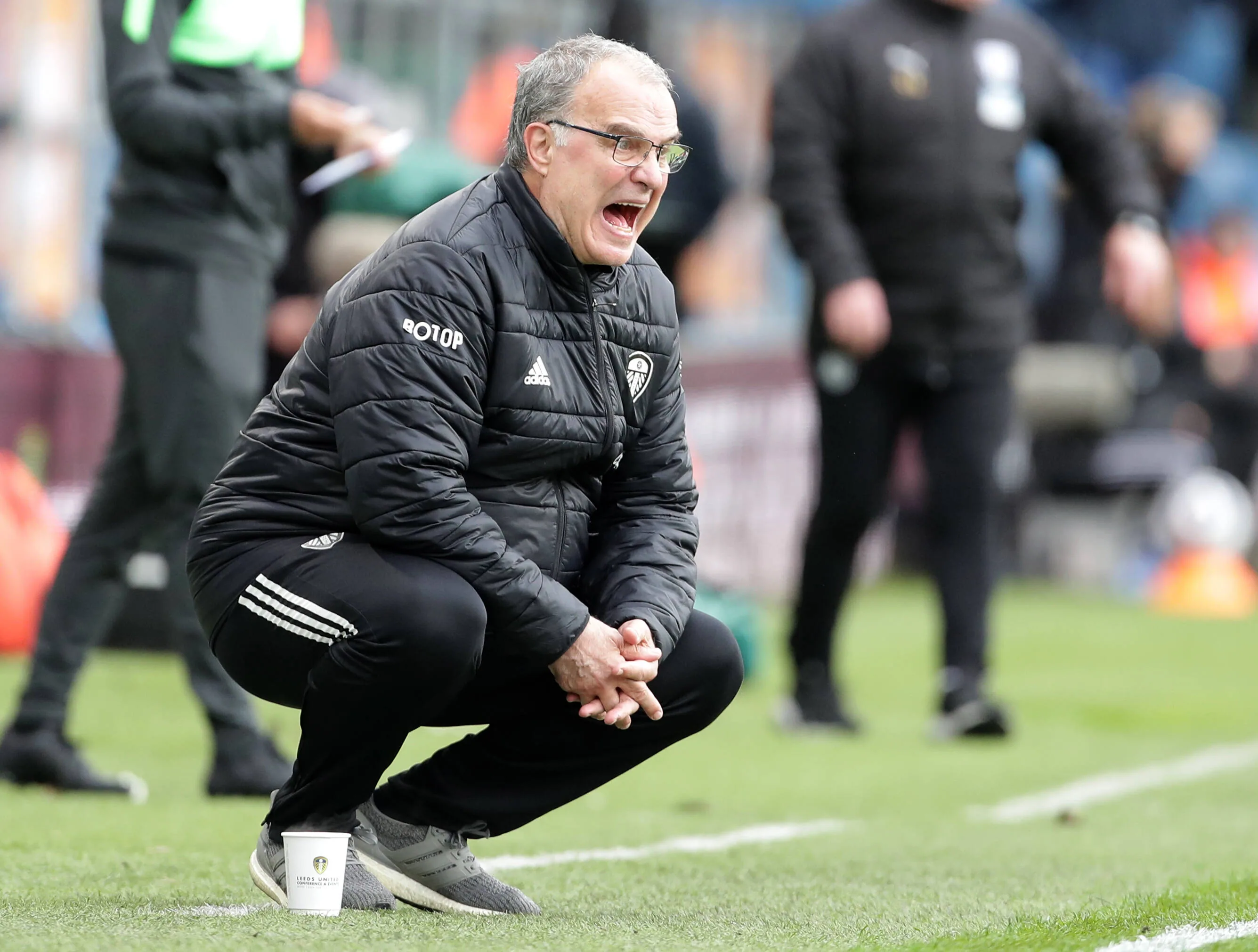 1002843715 1002843715