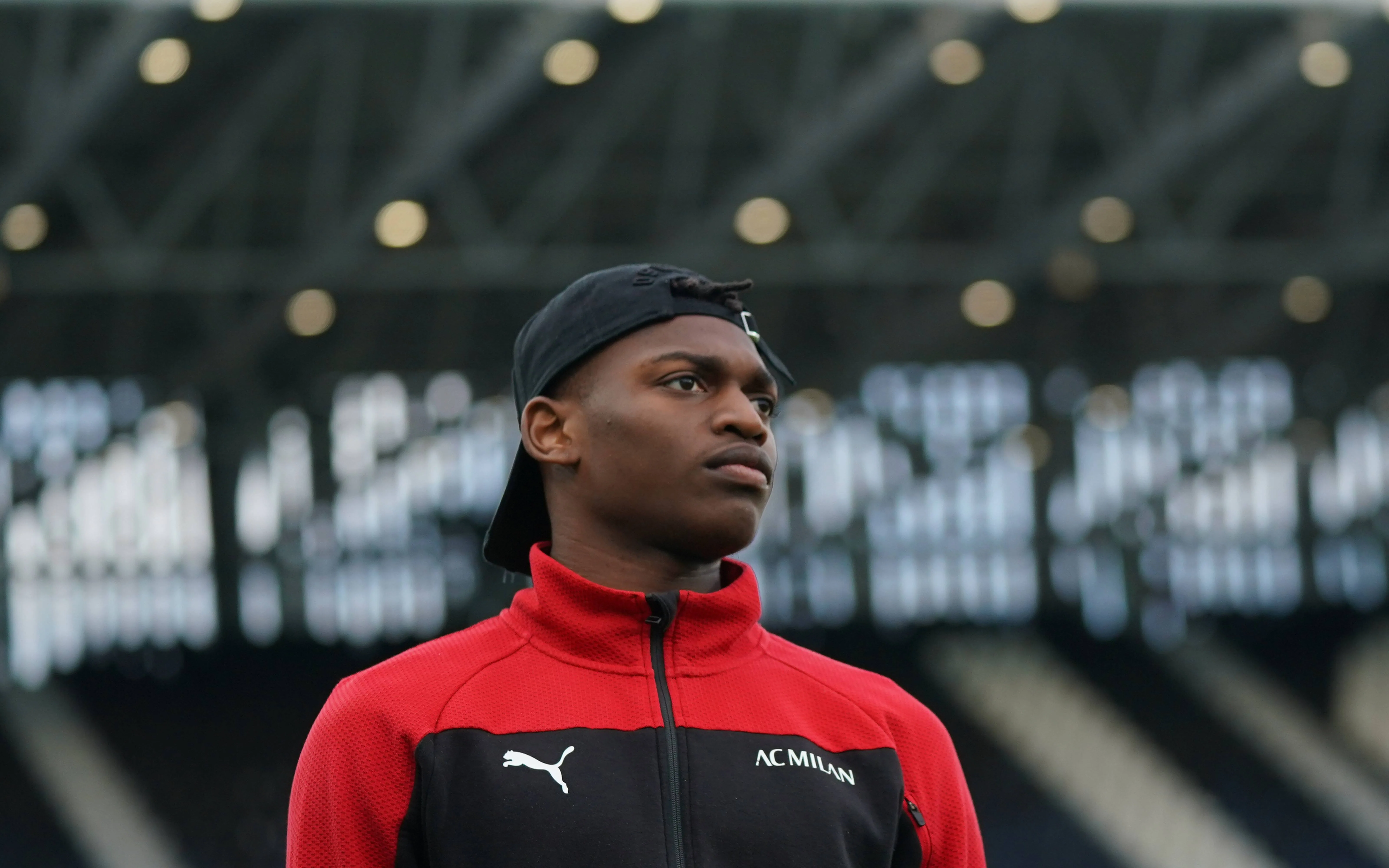 1002827533 1002827533