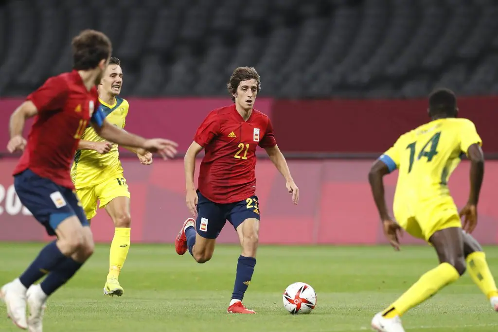 1004378143 1004378143