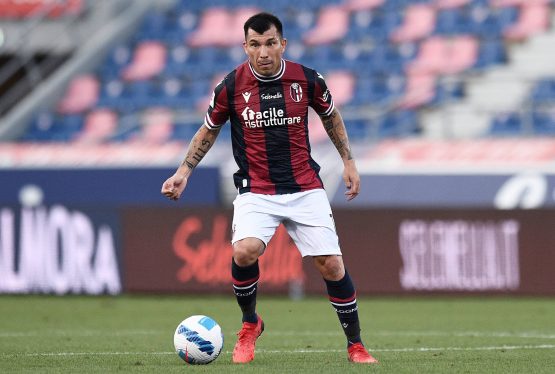 Gary Medel Has Seen 16 Red Cards