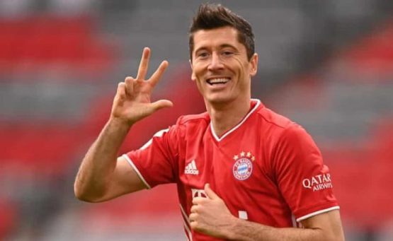 Robert Lewandowski Is Among The Footballers With The Most Guinness World Records.