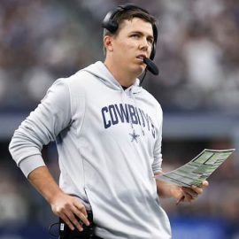 Kellen MOore 1