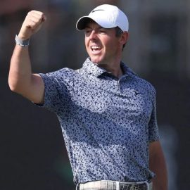 mcilroy 1920 dubai23 fist win 2