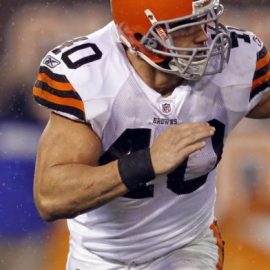 peyton hillis