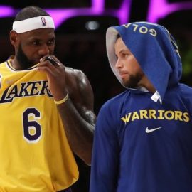 Steph Curry LeBron James