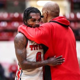 Antoine Davis and Mike Davis