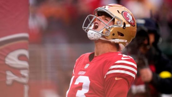 https cdn.cnn .com cnnnext dam assets 221214142302 brock purdy celebrate 49ers bucs