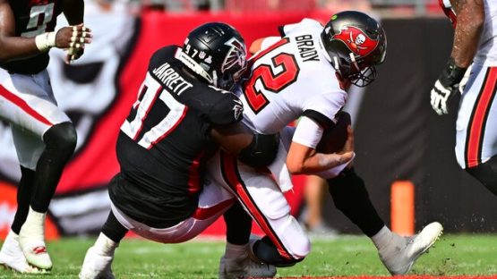 rsz 10nfl roughing jarrett 1 ea40 videosixteenbynine3000