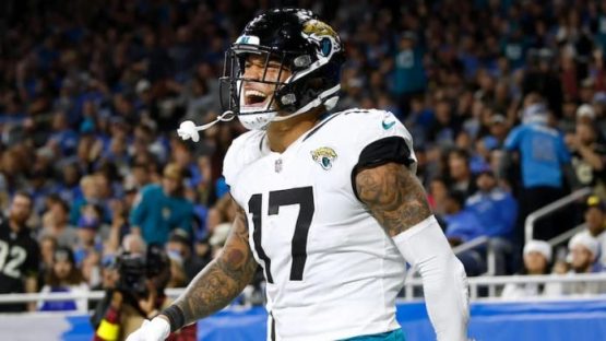 Evan Engram Jags pic
