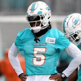 Jalen Ramsey Dolphins pic