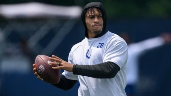 Jonathan Taylor Colts pic