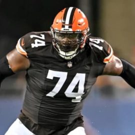 Dawand Jones Browns pic