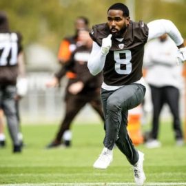 Elijah Moore Browns pic