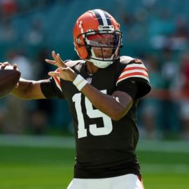 Joshua Dobbs Browns pic