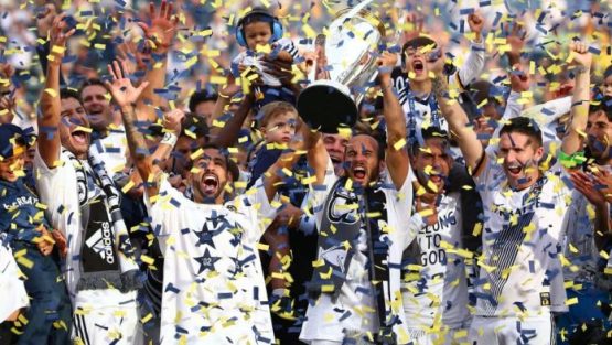 LA Galaxy Celebrating