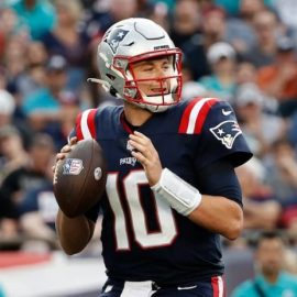 Mac Jones Pats pic