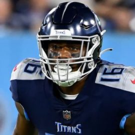 Treylon Burks Titans pic