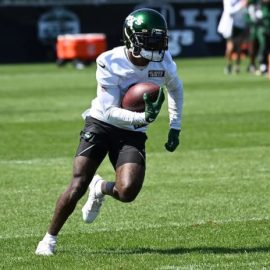 Mecole Hardman Jets pic