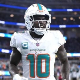 Tyreek Hills Dolphins pic 1